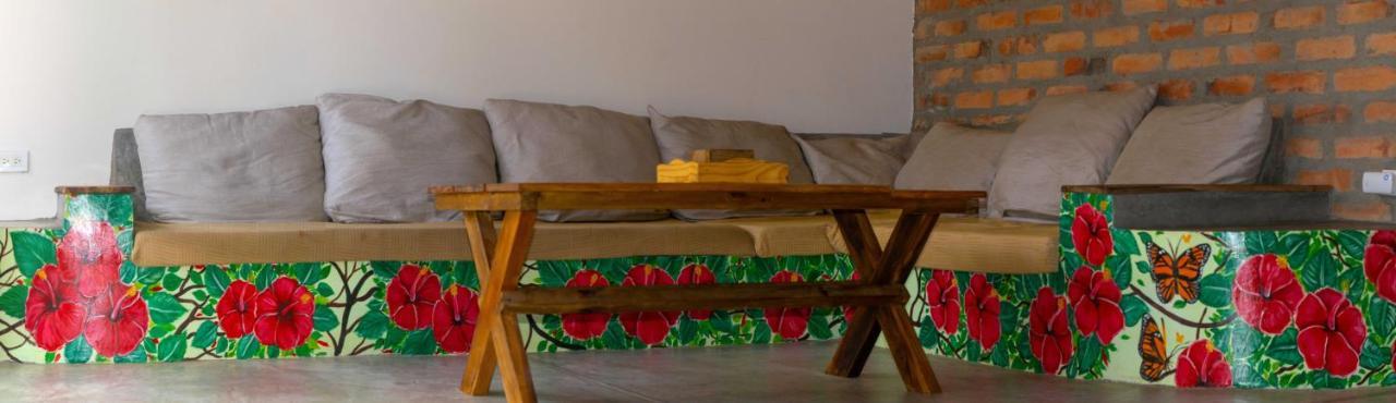 Casas La Floristeria Villa ปาโลมิโน ภายนอก รูปภาพ