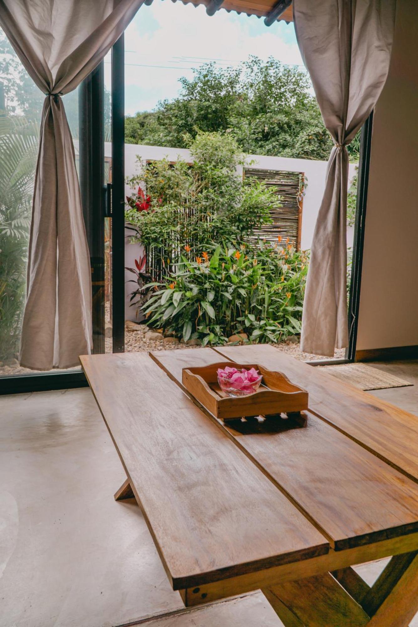 Casas La Floristeria Villa ปาโลมิโน ภายนอก รูปภาพ