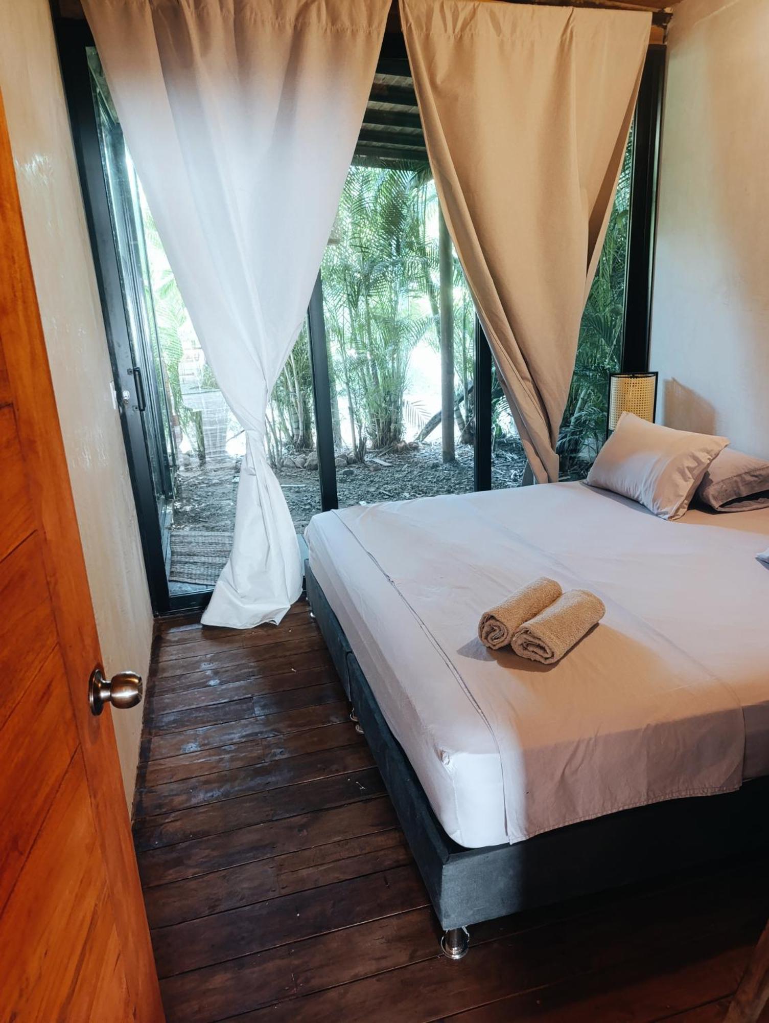 Casas La Floristeria Villa ปาโลมิโน ภายนอก รูปภาพ